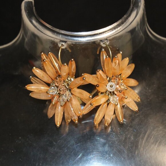 Peach Wired/Floral Earrings with Protective Closing Casp - Picture 1 of 3